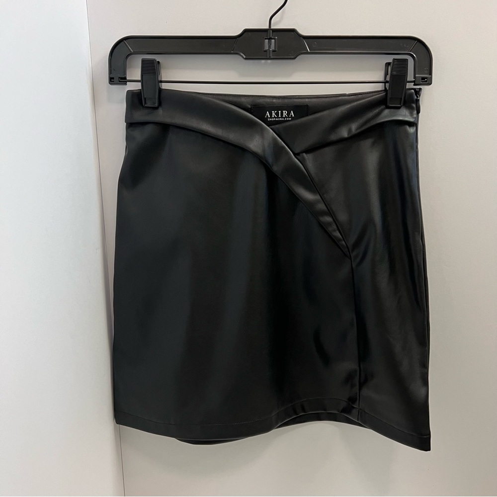 6 Pairs of Akira Skirts Size Small Bundle - Picture 10 of 16